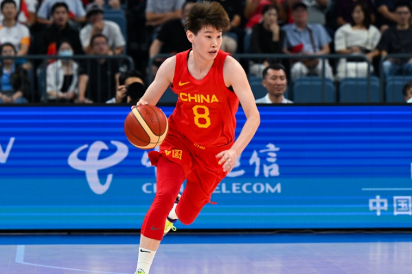 中国女篮凭借出色防守险胜澳大利亚
